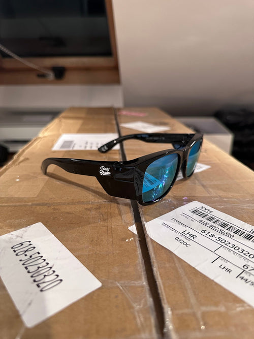 Blackout Frame - Ice Blue Polarised